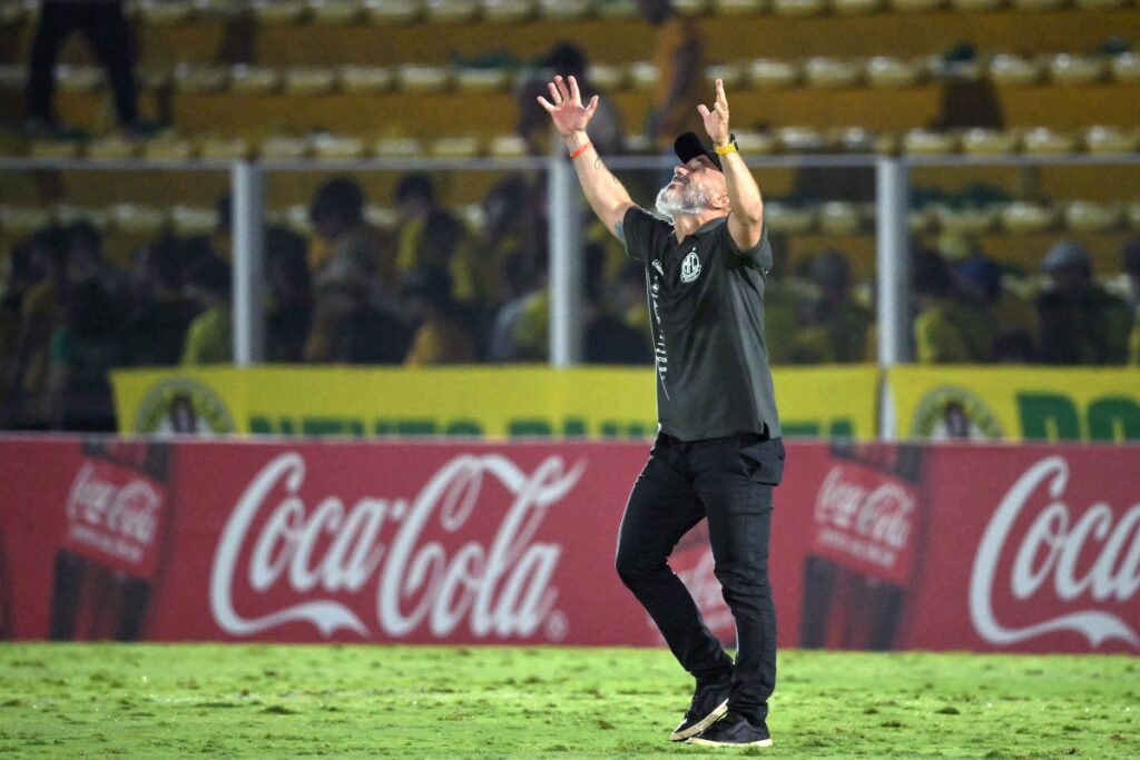 Fluminense perde para o Mirassol e desperdiça chance de liderança