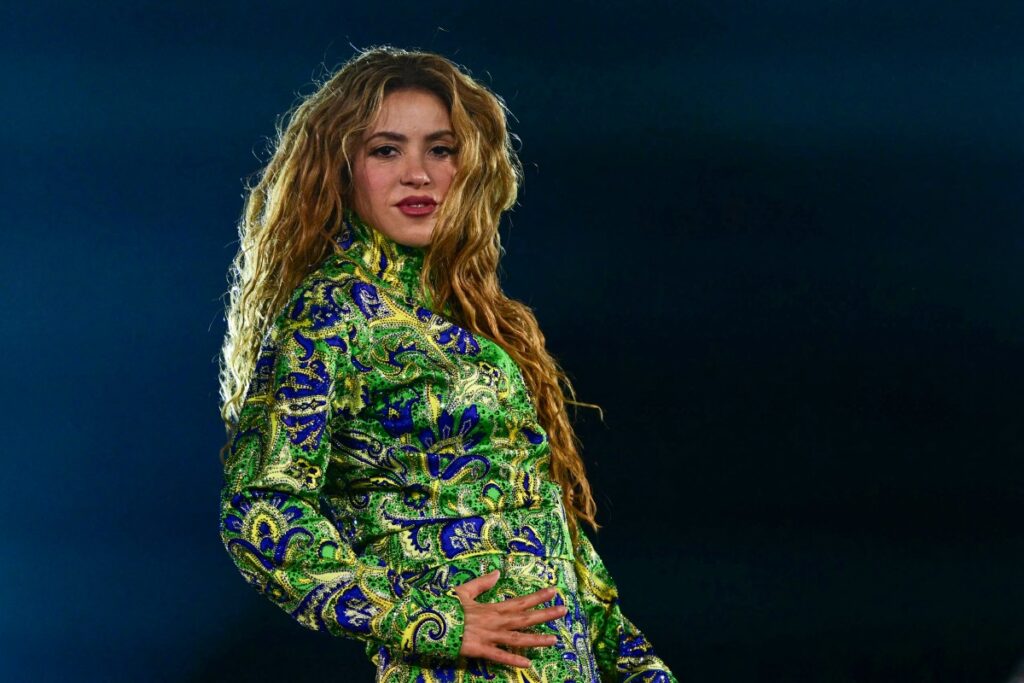 Shakira grava música da Copa de 2026 no Maracanã