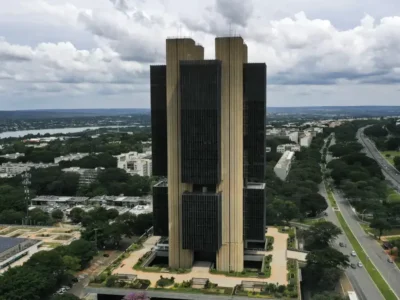 Banco Central corta Selic para 14% e mantém ritmo de queda