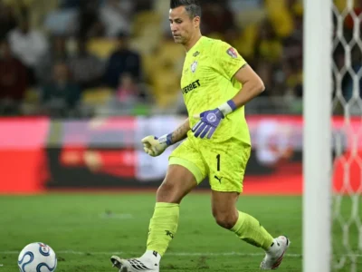 Flu vira sobre Palmeiras no fim e ajuda Fla no Brasileirão