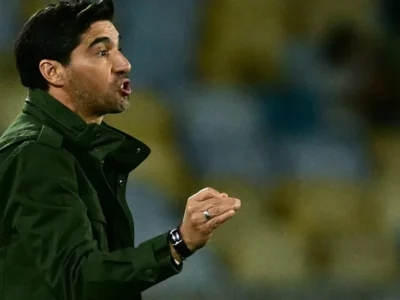Abel Ferreira admite má fase e vê Palmeiras 'não bem' após virada